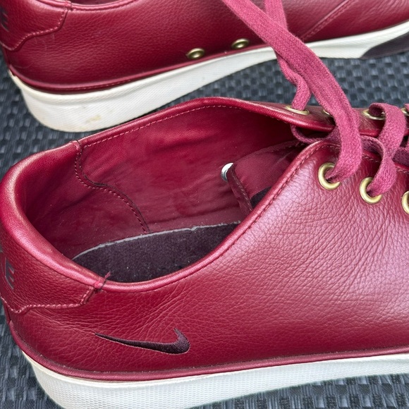 Nike Pepper Low BEAUTIFUL & RARE Men's Size 12.5 Excellent Condition Red Leather - Picture 4 of 6